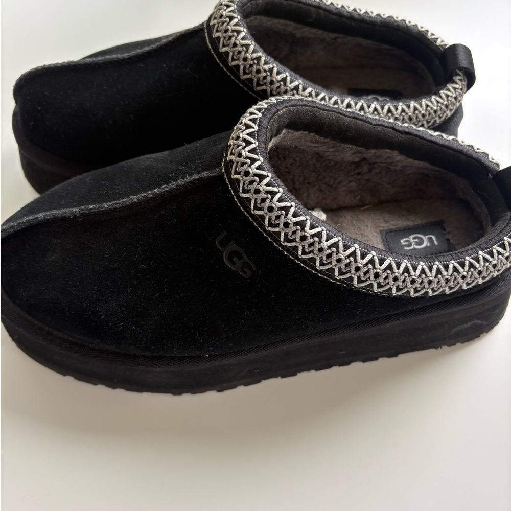 UGG Tazz Black Suede Cozy Slip-On Slippers with Silver Trim